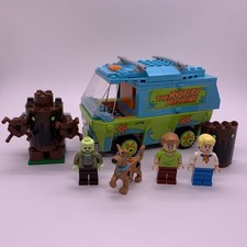 LEGO Scooby-Doo the Mystery Machine 75902 Complete Includes Instructions