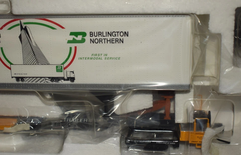 Atlas 7955-12 Transamerica BN 45' Pines Trailer Front Runner TTUX - NEW 2-Rail - Image 3 of 4