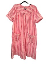Pink Sleepwear, Grandma Core, Pink Stripped Robe, Size L, Snaps