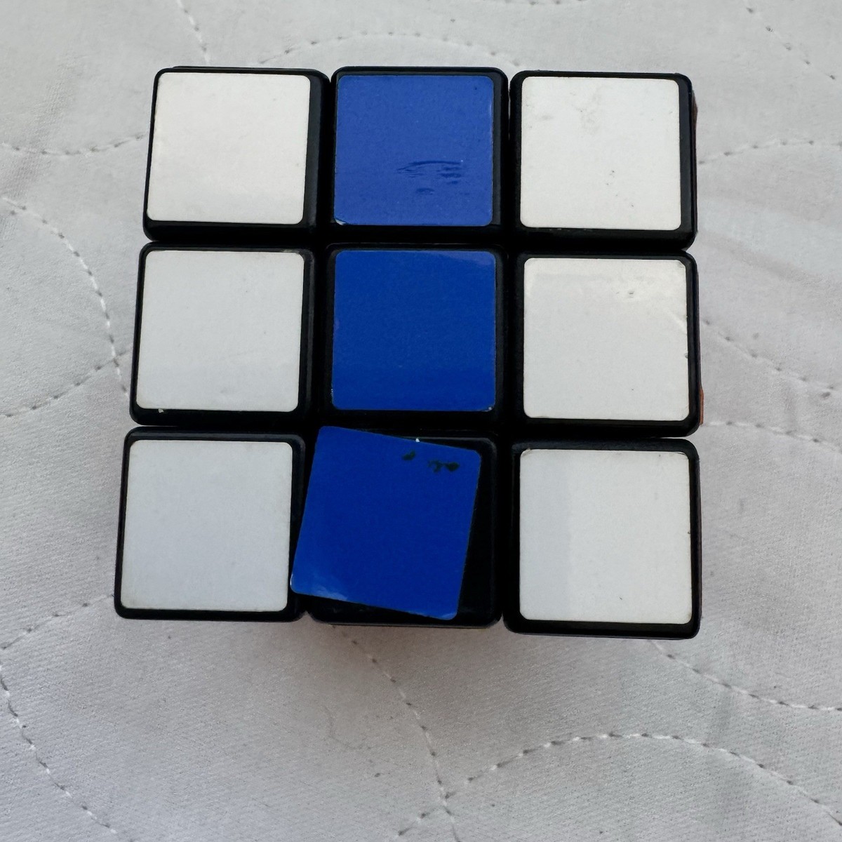 VINTAGE RUBIK'S CUBE 25 YEARS 1980-2005 TOY GAME PRE-OWNED CUBE