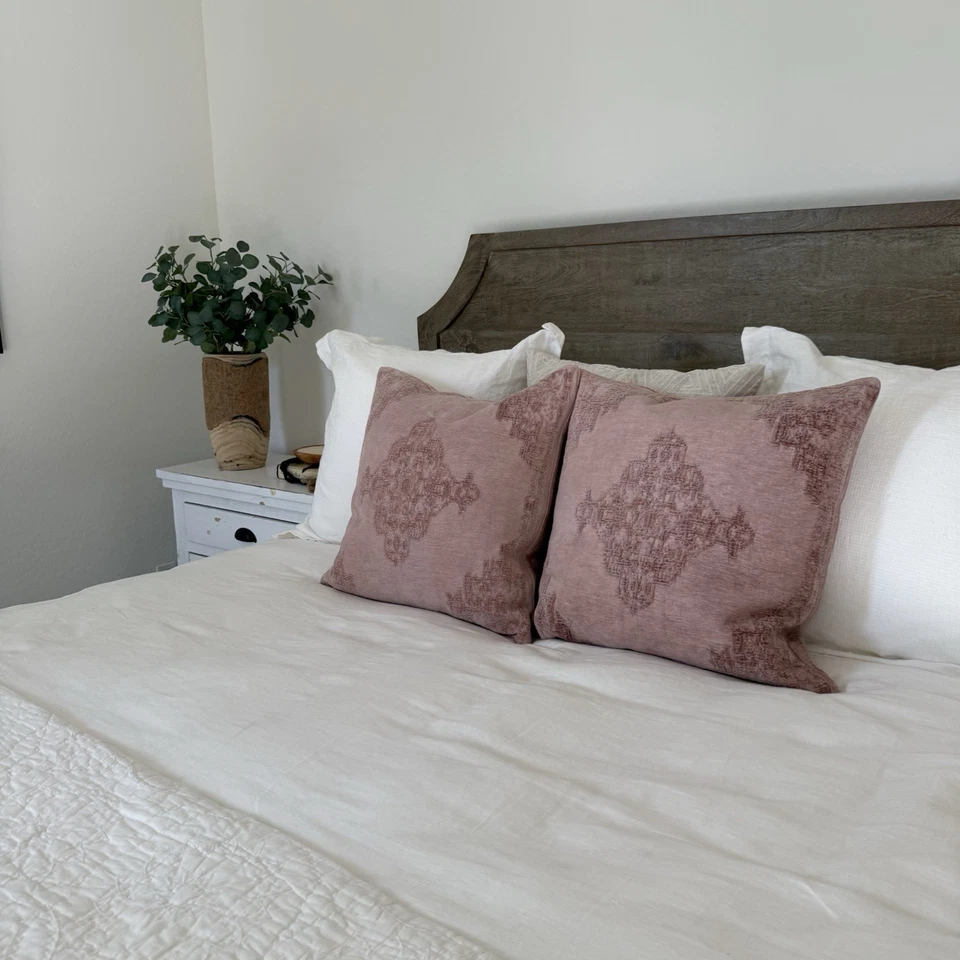 2 fundas de almohada Pottery Barn Maddie Rose malva textura chenilla 22x22 sin insertos Foto 3 de 4