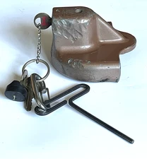 MASTER LOCK Co No 34 Trailer Hitch Tongue Coupler Lock with Keys Allen Tool MORE