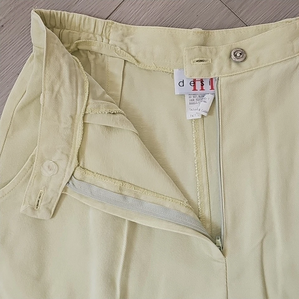 Shorts Vintage Ultra 13" Cintura Alta Softgirl Amarelo Manteiga, Vintage Tamanho 6 - Imagem 4 de 4