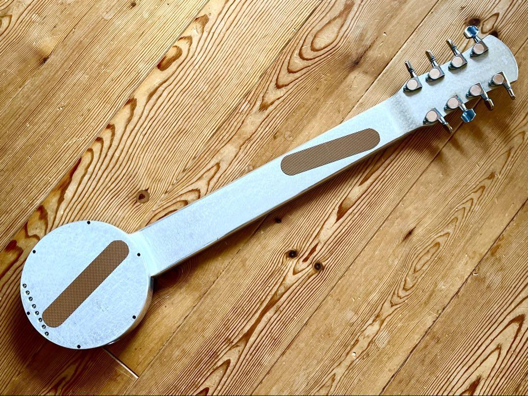 Fuzzy 8弦スチール・ギター Fuzzy 8-String Steel Guitar White Hawaiian with Hard Case | eBay