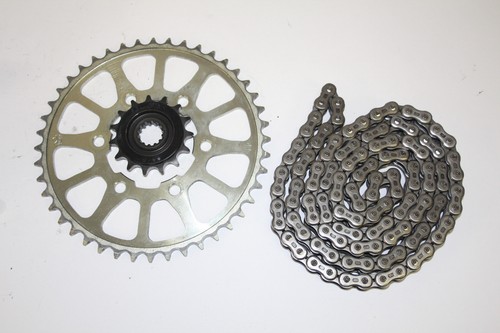 Kettensatz Kettenrad Ritzel 8Tkm Kawasaki Z 900 ZR900F 2020- (Lager 7-24)