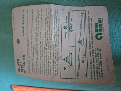 NOS Vintage Arnold Metal Balanced Lawn Blade Balancer Lawn Tool Mower SBB 102 - Picture 3 of 3