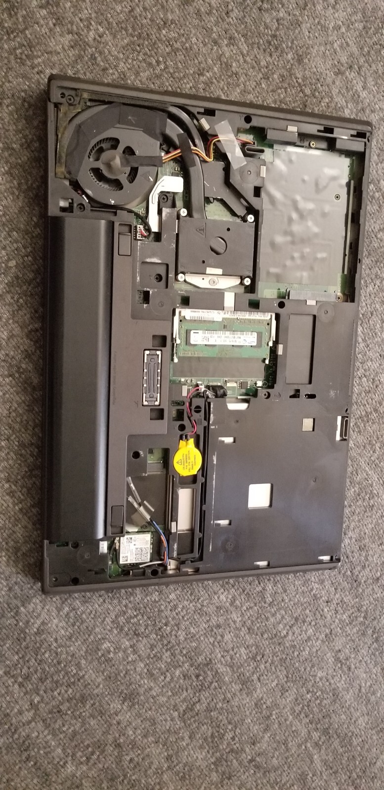 Lenovo ThinkPad T440P Core i5-4300M @ 2.60GHz 2GB RAM, NO HD, FOR PARTS - Picture 3 of 9