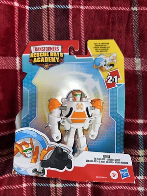 Transformers Rescue Bots Academy - Box has some damages as pictured