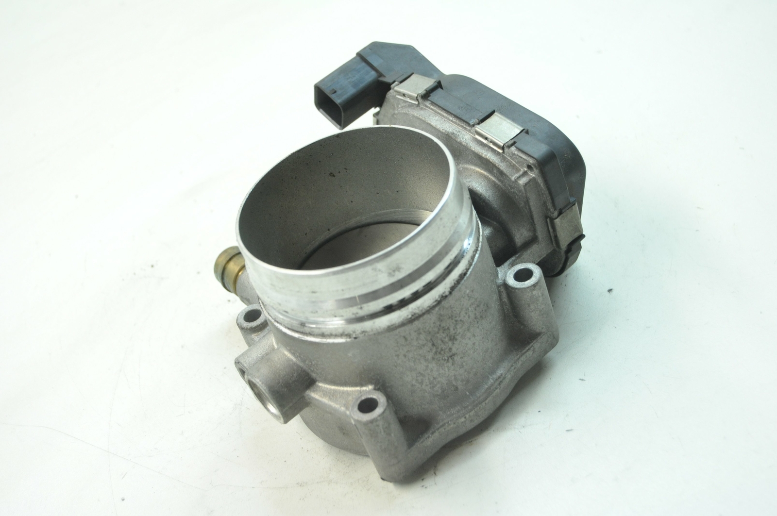 BMW 4 F82 M4 2016 Throttle Body Valve 7597871 11444914 | eBay 