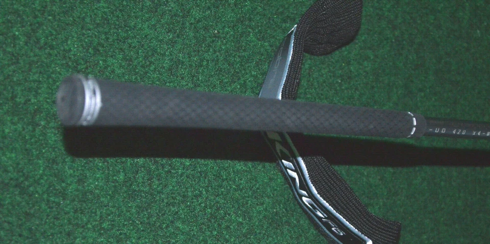 New Cobra King F6 Black 3-4 Hybrid Regular Matrix MFS Red Tie Graphite Left Hand - Image 4 of 4