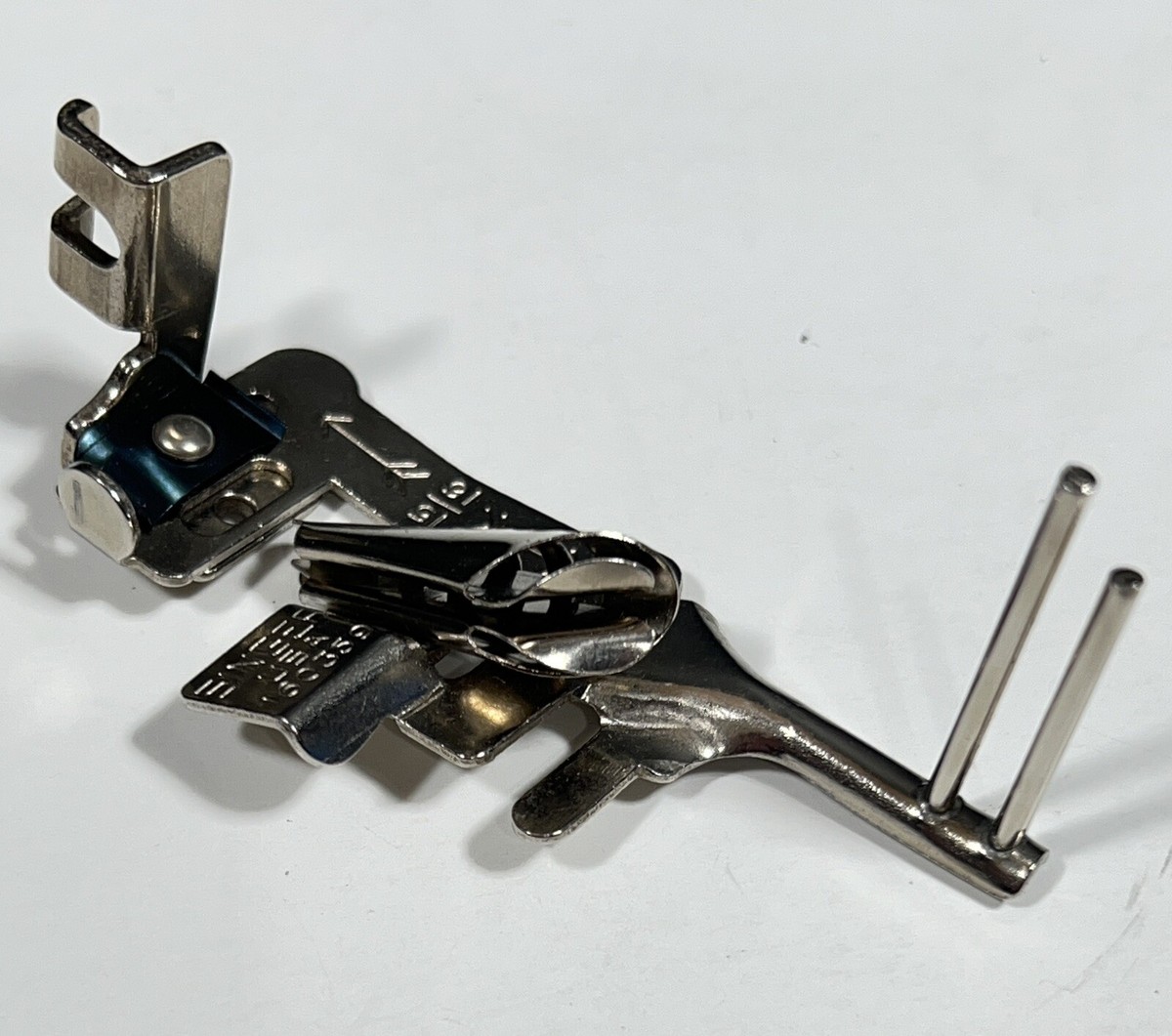 Singer Multi Slotted Binder Foot Low Shank Sewing Machine 160359