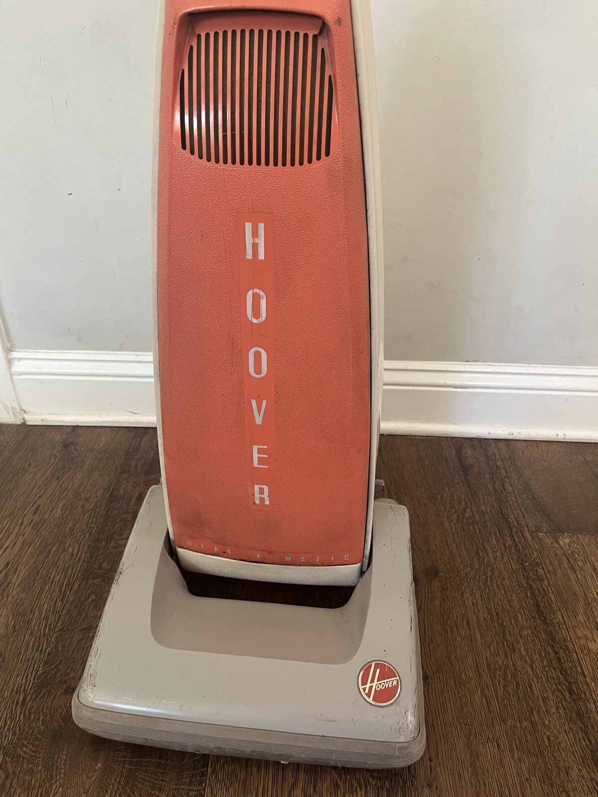 Antique Hoover DialaMatic Upright Vacuum Cleaner 1100 Retro Coral