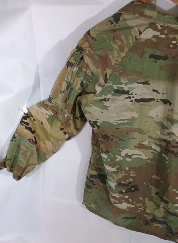 IHWCU Multicam Jacket Medium/Short NSN:8415-01-670-7984 Button Down - Picture 9 of 10