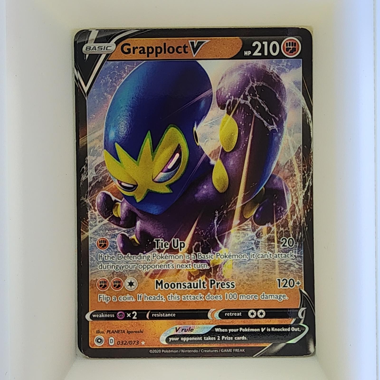 Grapploct V 032/073 Holo V Rare Champion's Path Pokemon Near Mint