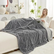 Faux Fur Throw Blanket for Couch, Jacquard Fuzzy Plush Soft Thick Winter Thro...