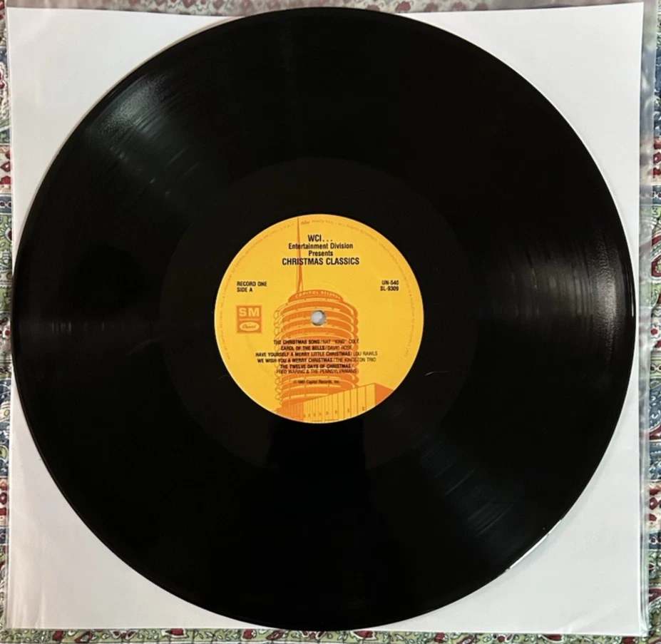 Christmas Classics-1985 (4) LP Compilation box set WCI Entertainment UN-540, NM- - Image 4 of 4