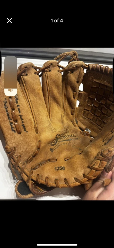 Guante de softbol Jane sin zapatos Foto 2 de 4