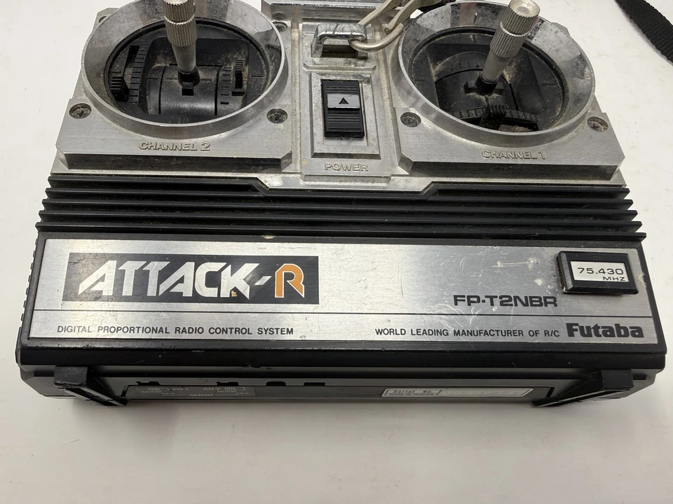 Futaba Attack-R FP-T2NBR Vintage 75.430 MHz RC Controller Untested - Image 2 of 4