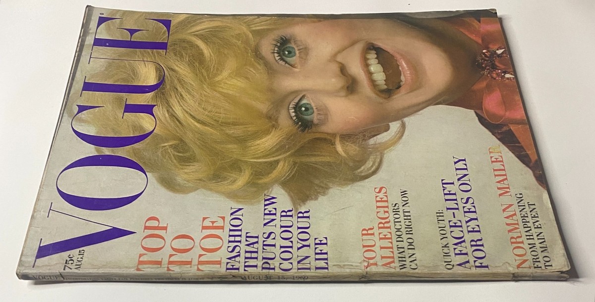 Vogue Magazine August 15, 1969 Goldie Hawn Cover by Irving Penn | eBay