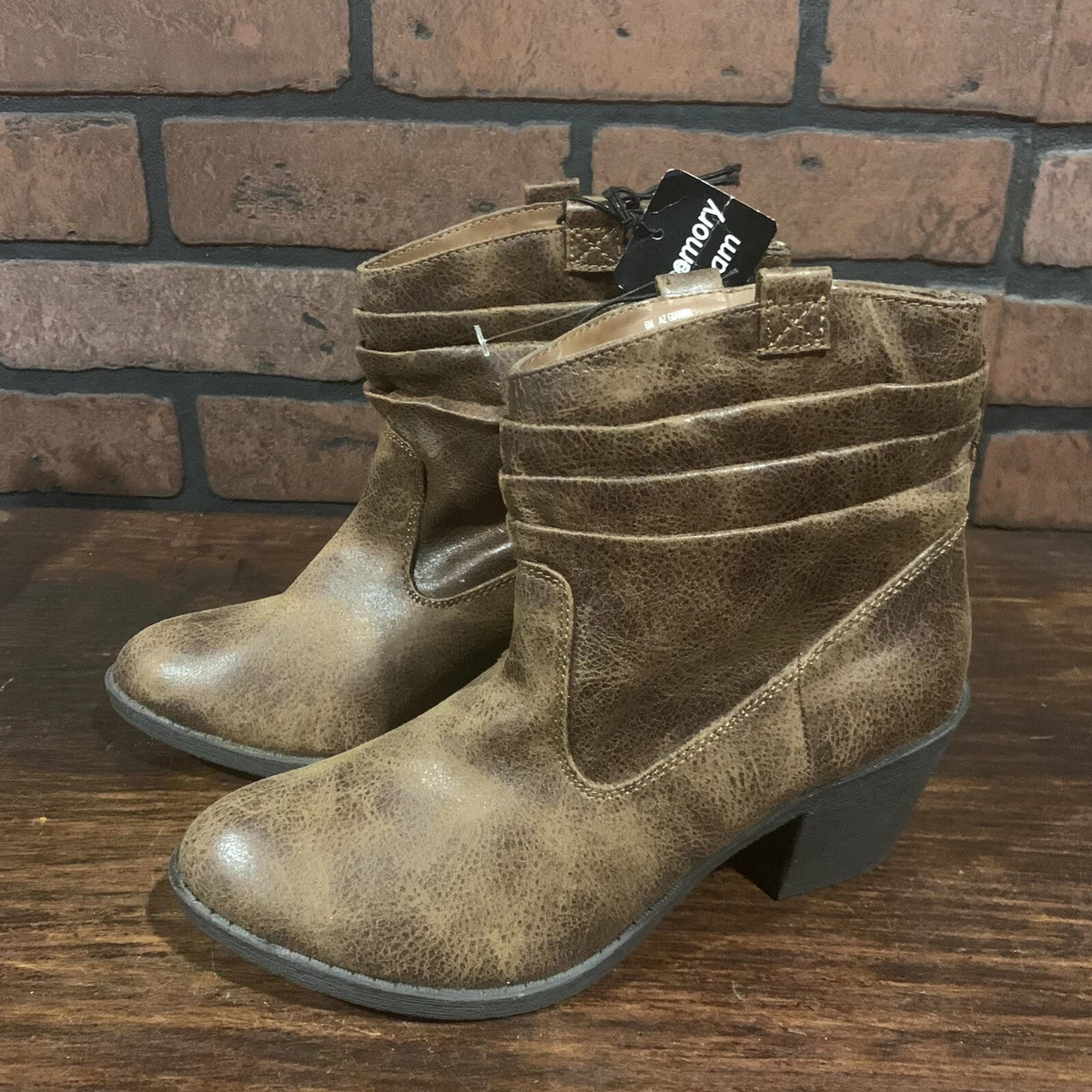 Arizona jeans best sale booties