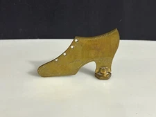 Single 2.5"  tall Antique Brass reflecting Mantle Boot circa. 1850-1870