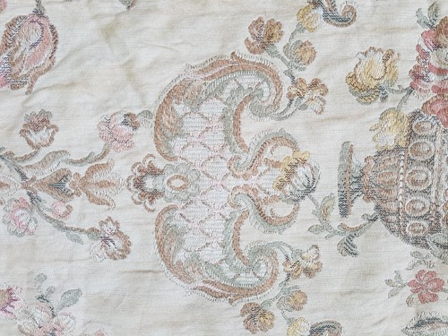 Antique French Silk Brocade Floral Valance 85x18 inches - Picture 6 of 12