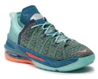 Nike Lebron 18 ''Equation'' Gr. UK 4,5