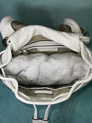 G.I.L.I. White Leather Backpack Purse Gold Hardware Lined 