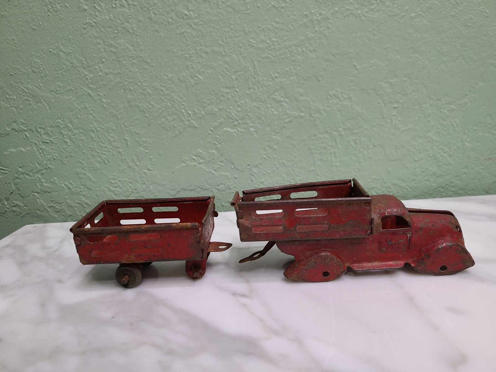 Marx pre war tin toy truck & trailer parts repair look old train accessories!
