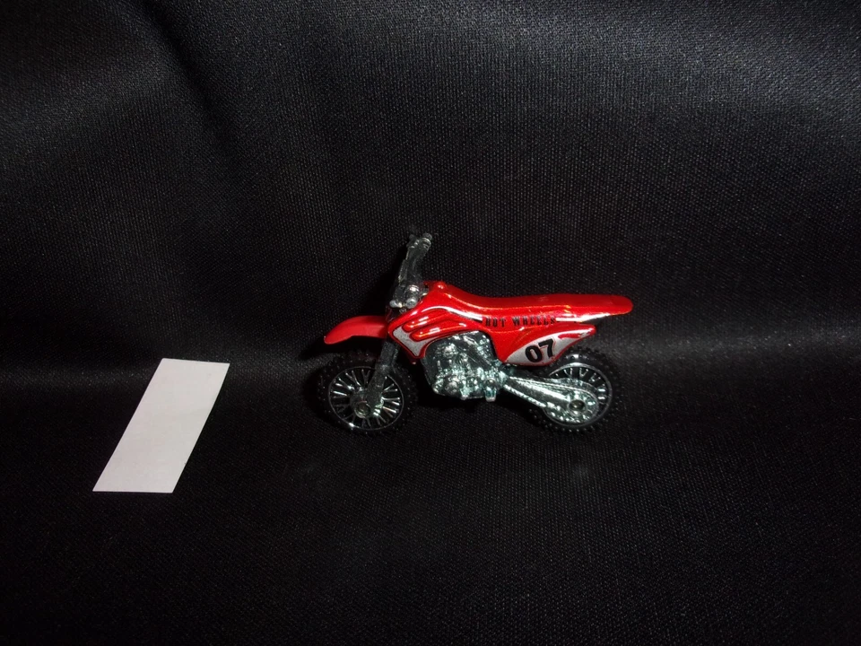 2007 Hot Wheels New Models 011/180 Wastelander HW450F - Image 3 of 4