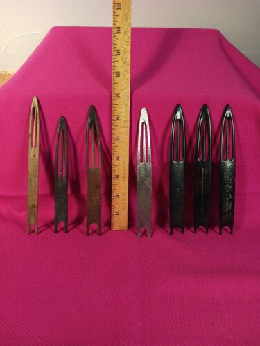 Vintage Lot of 7 Fishing Net Needles 3 Handcarved(rare), 1 Metal, 3 Plastic - Picture 1 of 9