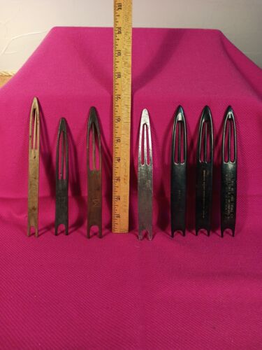 Vintage Lot of 7 Fishing Net Needles 3 Handcarved(rare), 1 Metal, 3 Plastic - Afbeelding 1 van 9