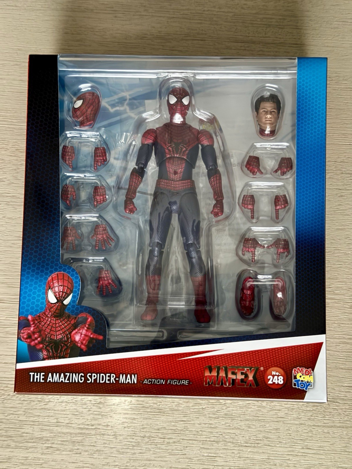 (new Open Box)
