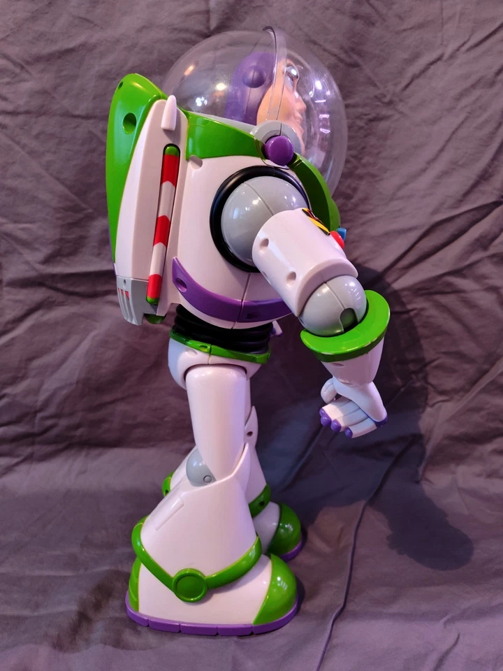 Toy Story 3 Buzz Lightyear Remote Control - Español Mode! 16" TESTED Thinkway - Image 3 of 4