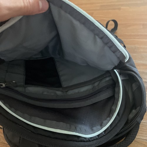 The North Face Borealis Commuter Backpack Black Travel Bag - Picture 5 of 9