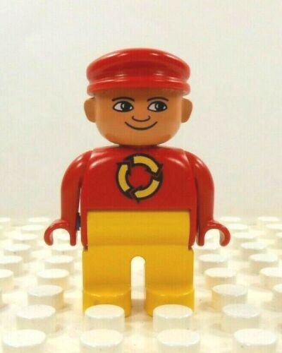Lego Duplo Figura Uomo Rosso/Giallo con Logo Riciclaggio App Vintage. 2001 - Foto 1 di 3