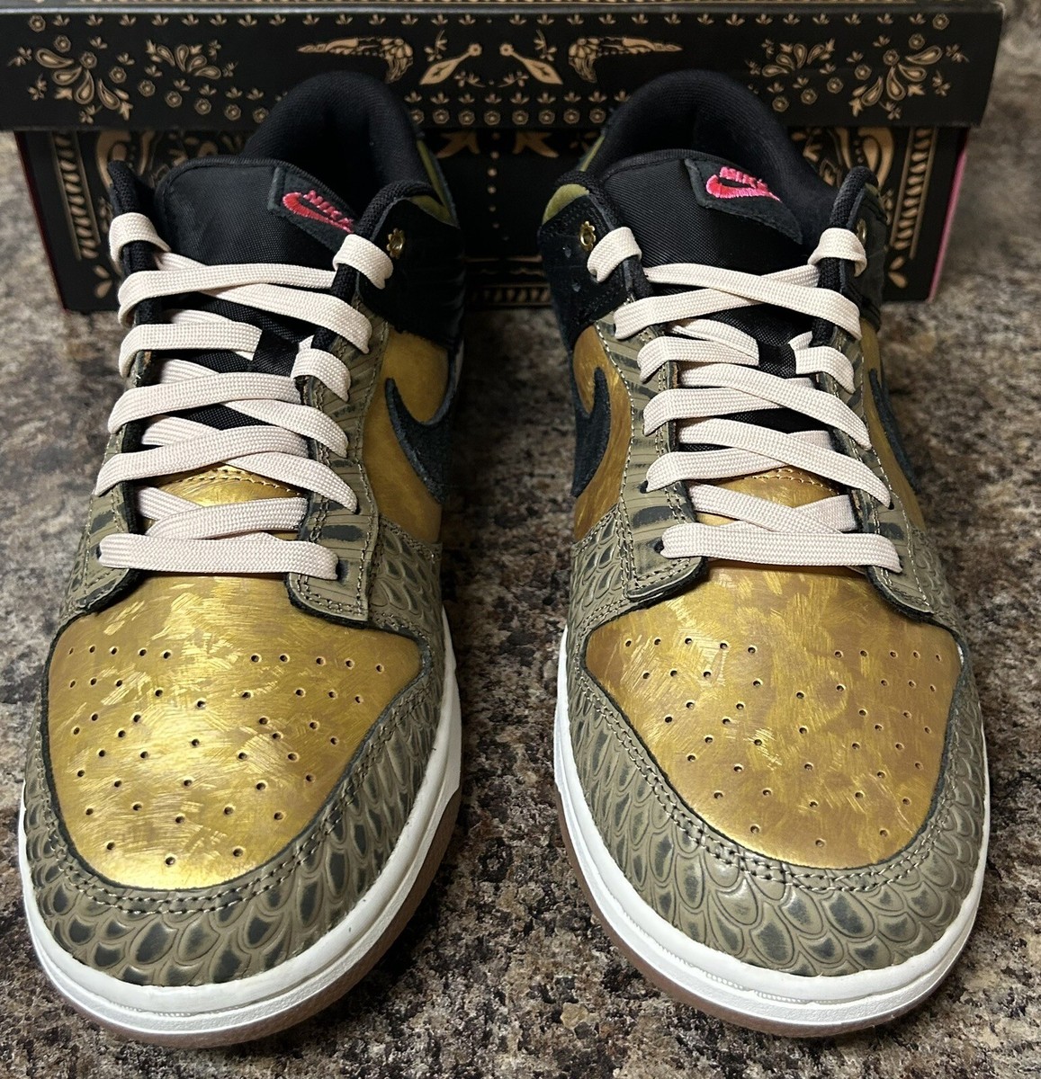 Nike Dunk Low Dia De Los Muertos | Sz 12W / 10.5M | FQ8148  display picture 3