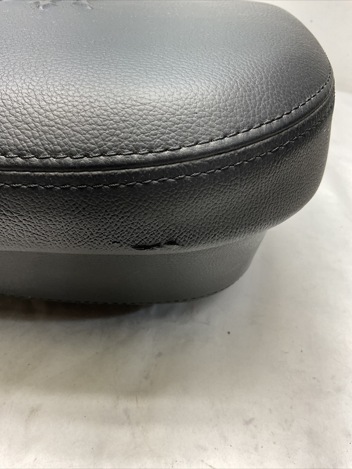 14-19 Maserati Ghibli M157 Front Left Side Seat Headrest Leather Black / Red OEM