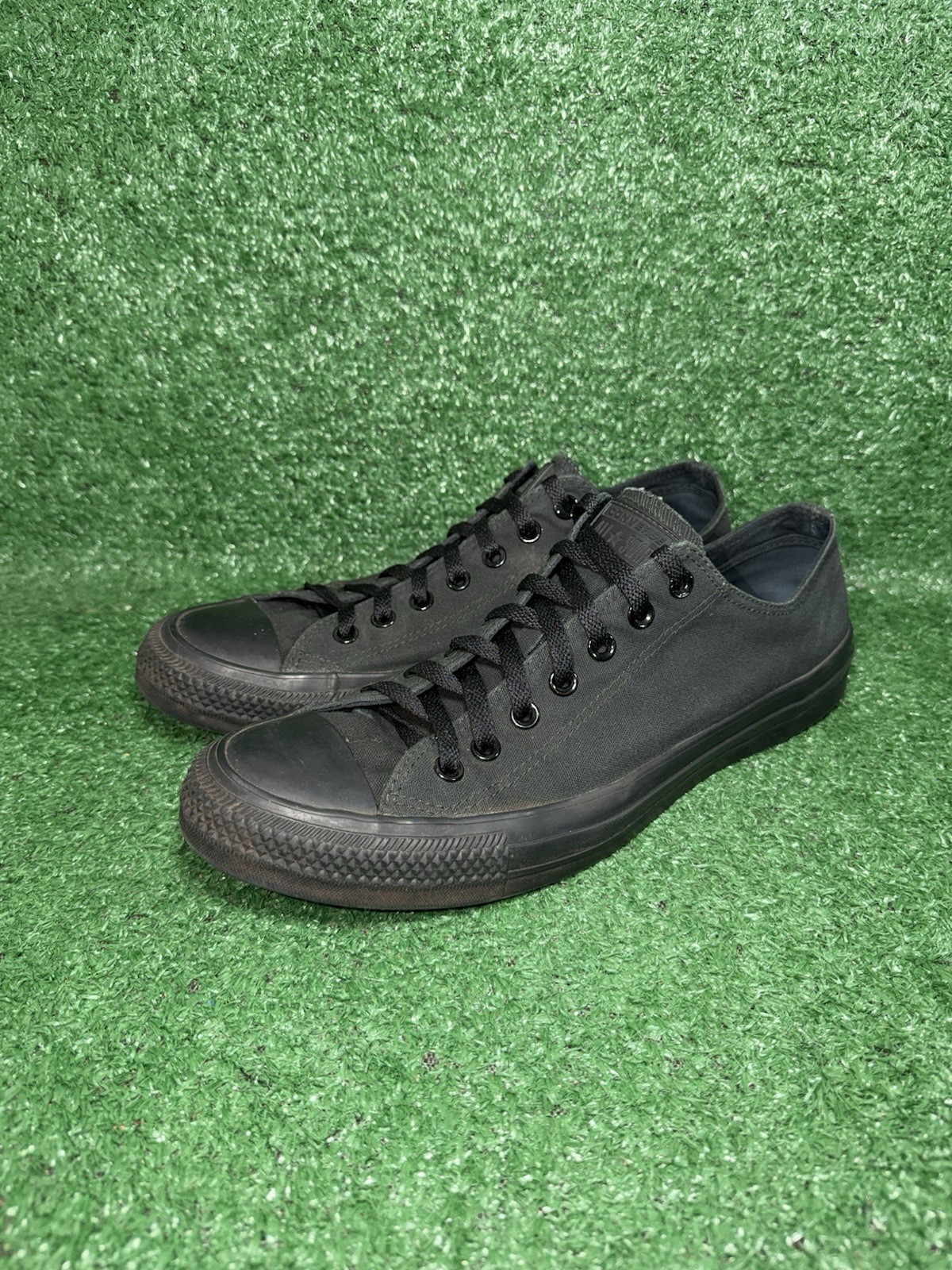 Converse Chuck Taylor All Star OX Mens Size 11.5 Black Athletic Shoes Sneakers thumbnail 3