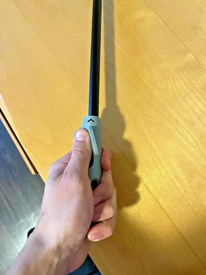 Golf Grip Training Aid Neutral Grip Trainer Right/Left Hand Swing Practice - Image 3 of 4