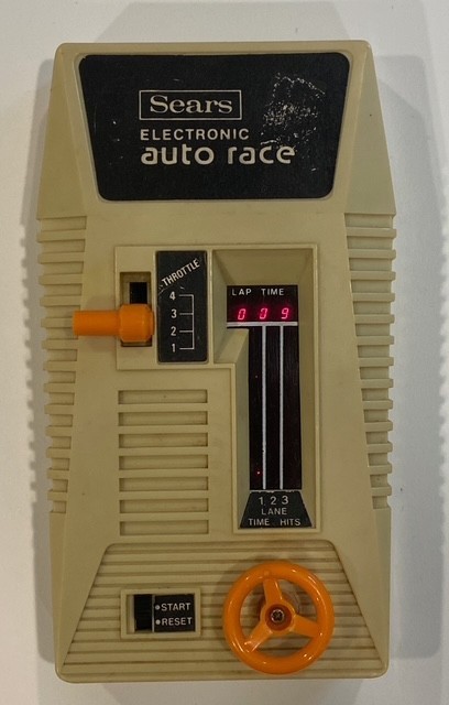Vintage SEARS ELECTRONIC AUTO RACE Rare *VERTICAL* version - Tested/Works!