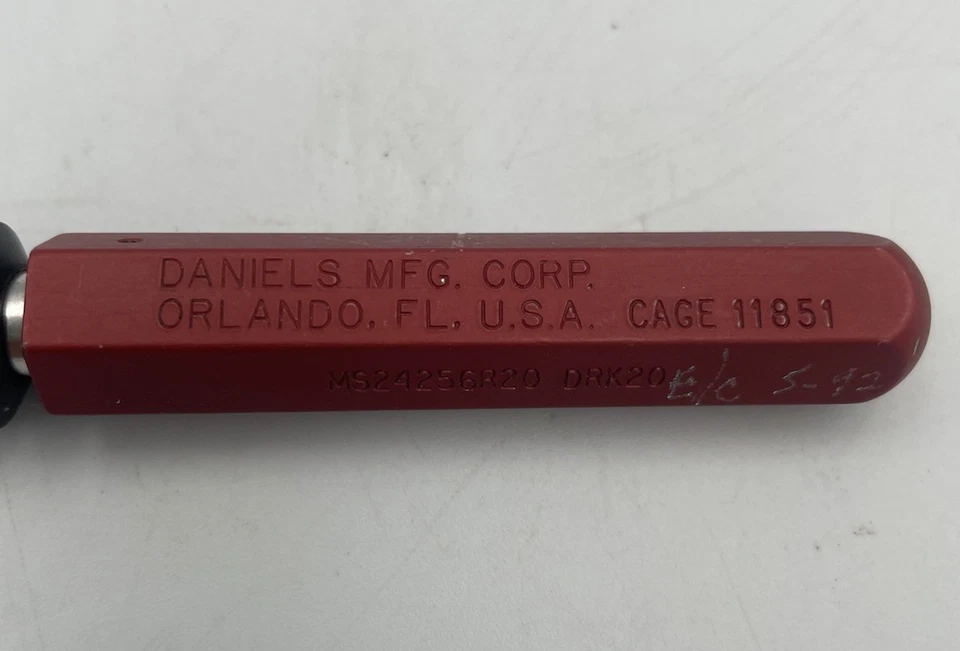 Инструмент для извлечения контактных штифтов Daniels DRK20 MS24256R20 размер 20 новый из старых запасов с крышкой - Изображение 2 из 4
