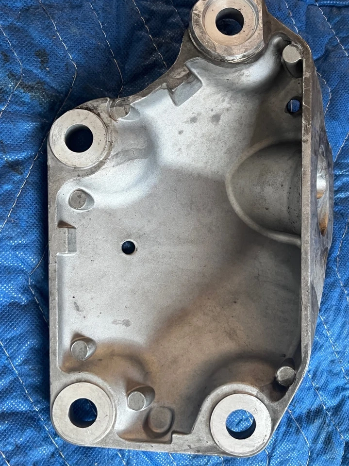 🚘 2006-2010 BMW E60 528i 535i RWD Left Engine Suspension Bracket Arm OEM - Image 4 of 4