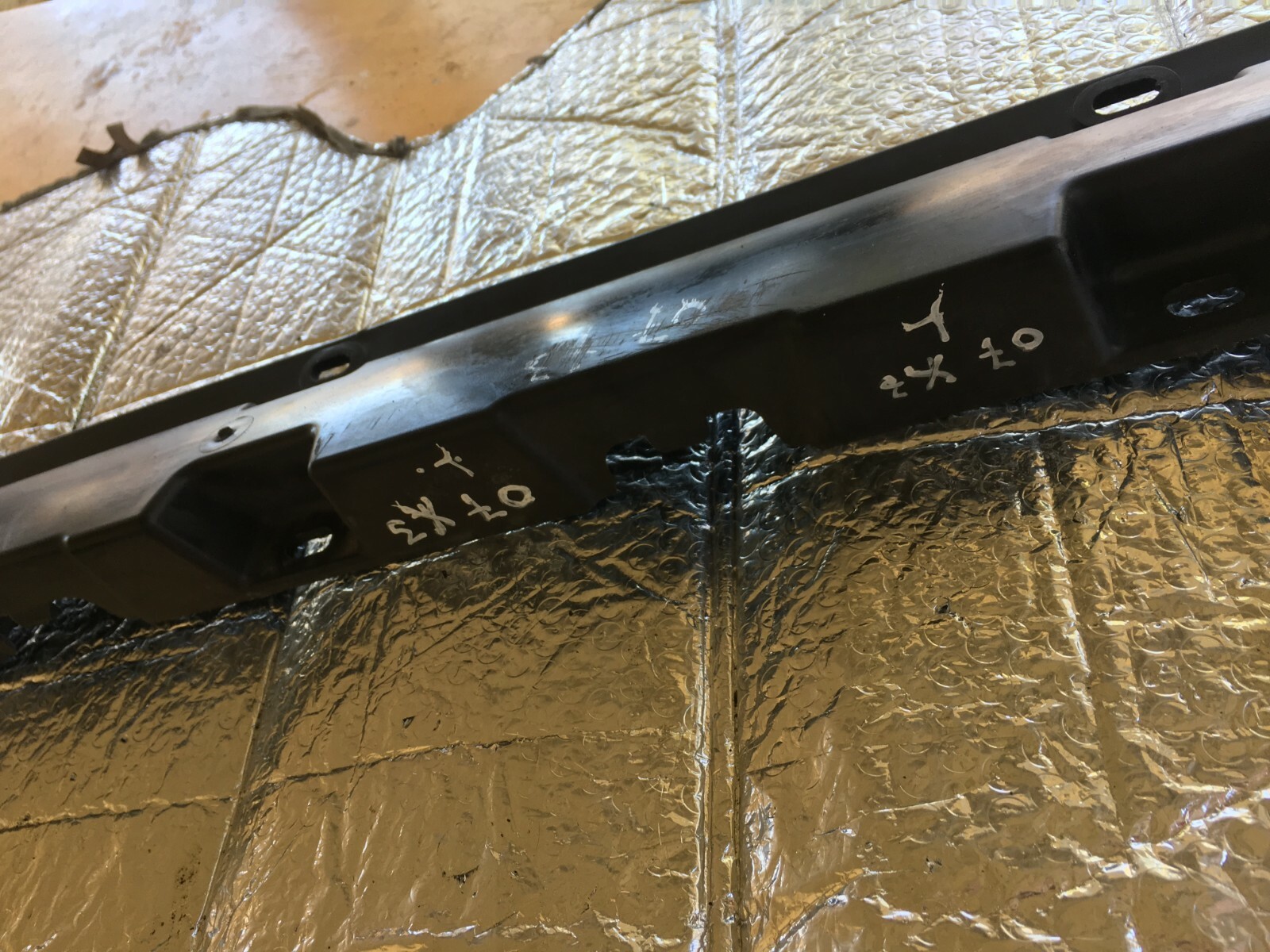 07 BMW X3 Left Driver Side Reinforcement Panel Trim 51773330869