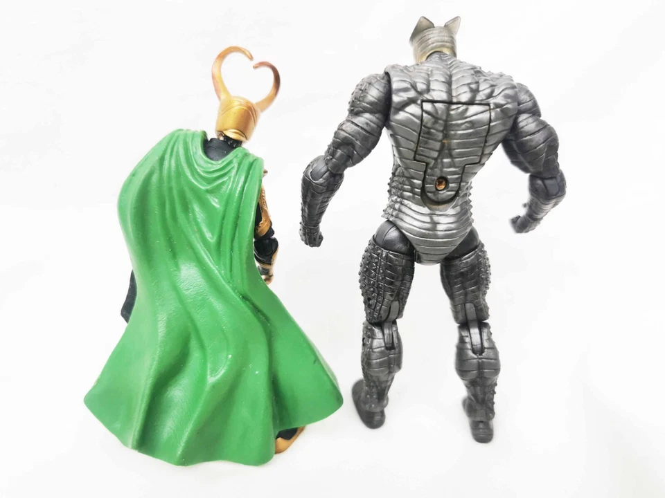 Loki and Destroyer Marvel Universe  action figures 3.75" Movie  - Image 2 of 2