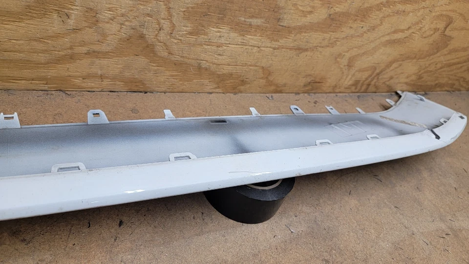 Audi A4 S4 S5 Quattro Sportback 2020-2023 alerón guía de aire cenefa parachoques fabricante de equipos originales Foto 3 de 4