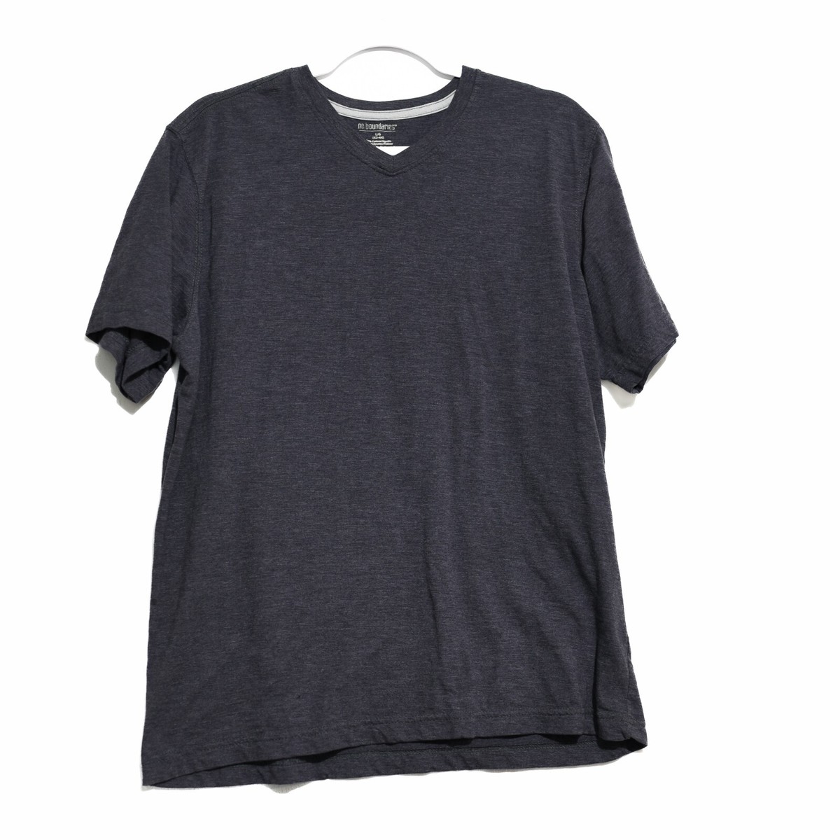 No Boundaries Men Gray T Shirt Plain Solid V Neck Pullover Casual