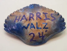 Real Red Rock CRAB Shell: Kamala HARRIS / Tim WALZ 2024 ; Crafts, Ornament