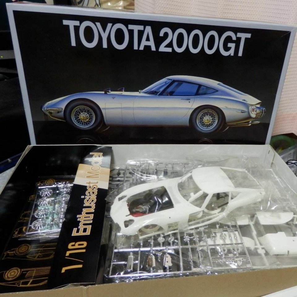 Made In Japan Fujimi 1/16 Toyota 2000Gt Old Car Plastic Model Famous | eBay