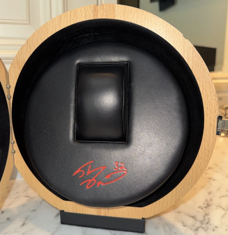 Audemars Piguet Shaquille O'Neal Limited Madera Cesta-Bola Reloj Caja y Caja Exterior Foto 4 de 4